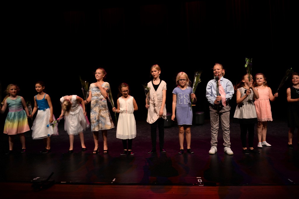 ../Images/Musical Nanny de Vries 262.jpg